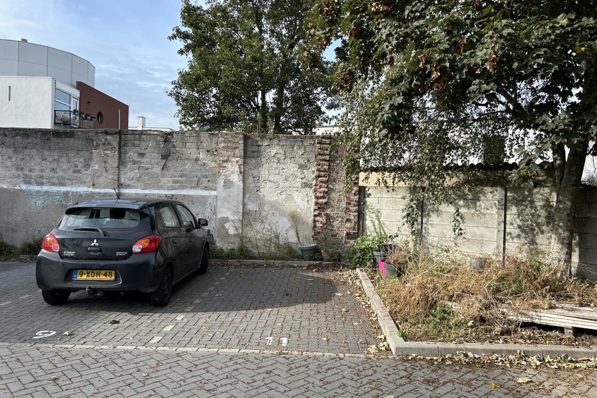 Te huur: Foto Overig OG aan de Broekhovenseweg ong in Tilburg