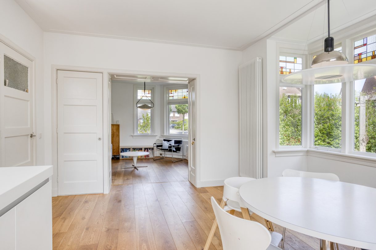 Te koop: Foto Woonhuis aan de Toussaintplein 8 in Alphen aan den Rijn