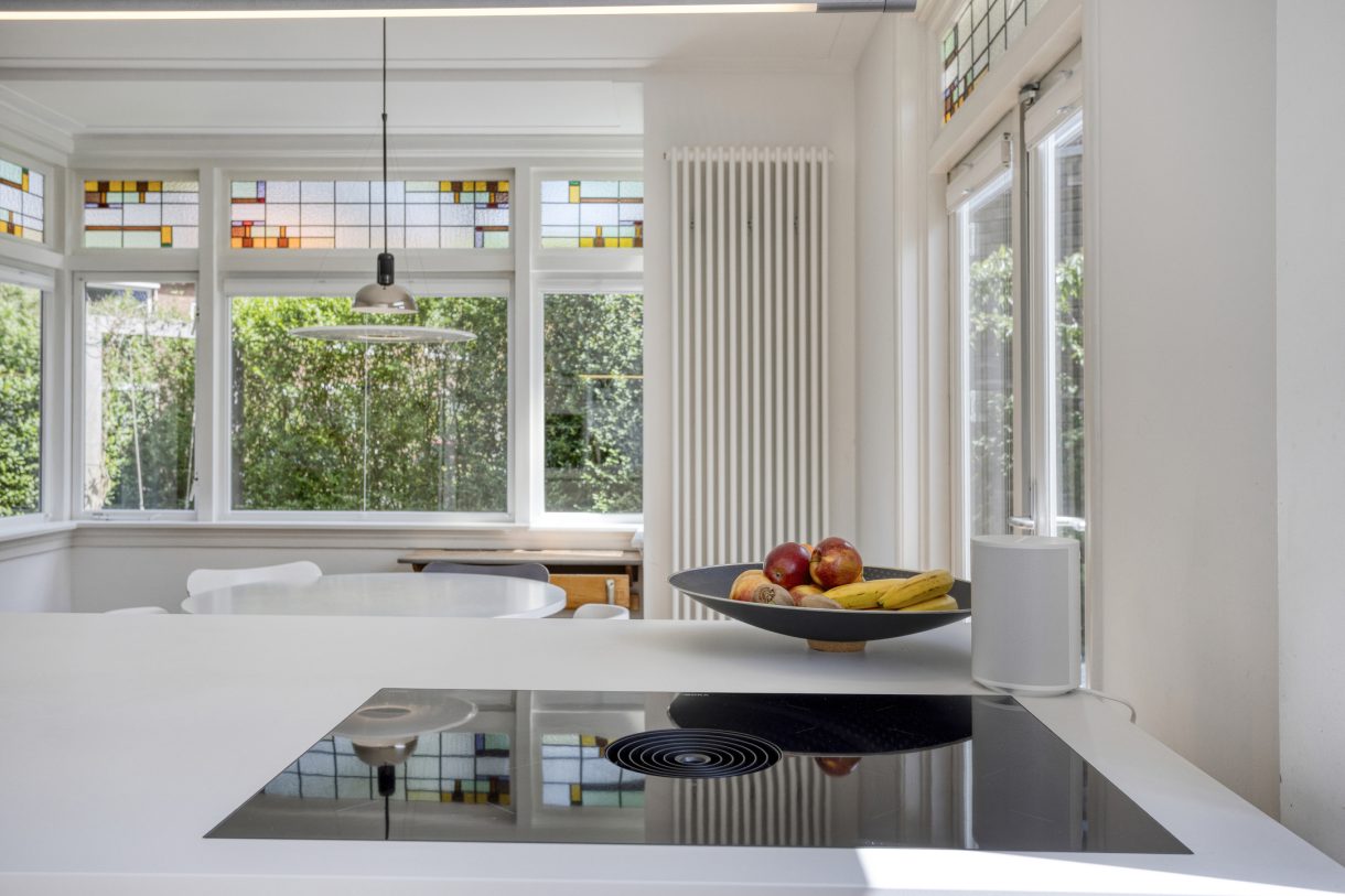 Te koop: Foto Woonhuis aan de Toussaintplein 8 in Alphen aan den Rijn