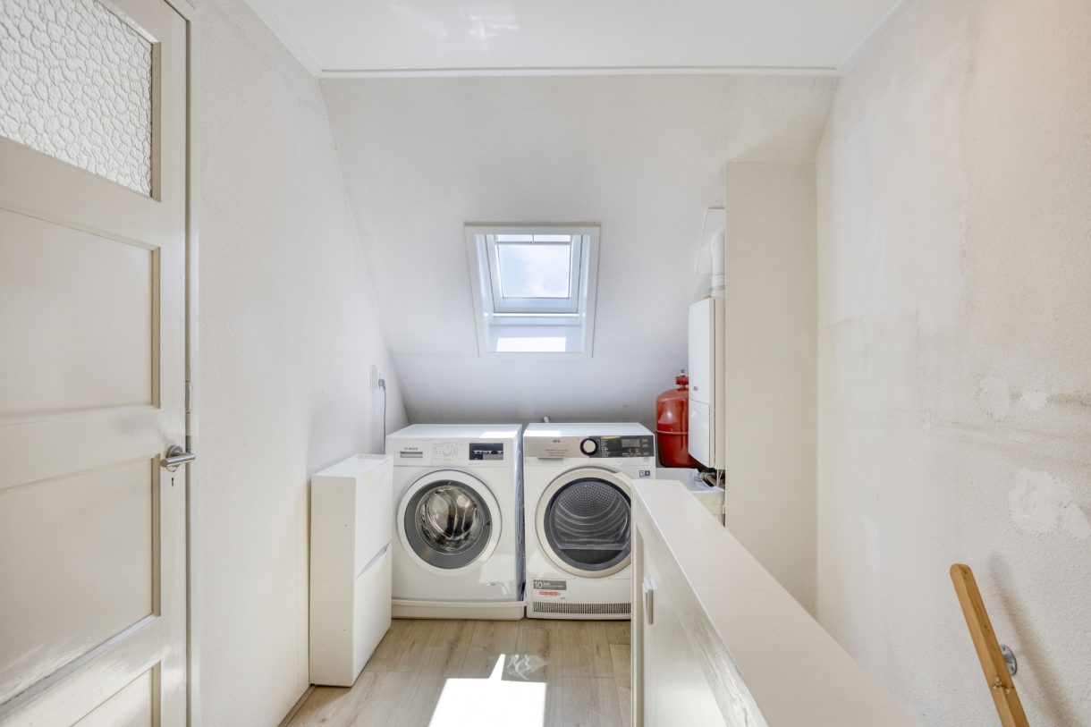 Te koop: Foto Woonhuis aan de Toussaintplein 8 in Alphen aan den Rijn