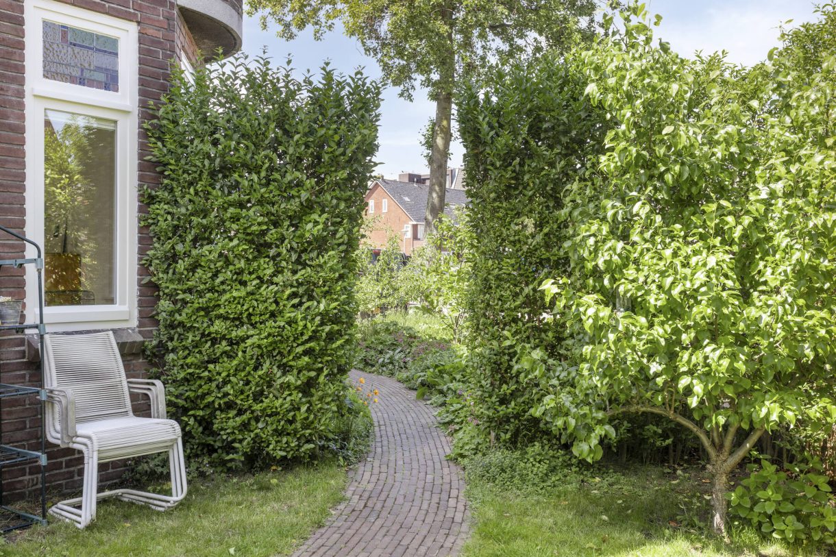 Te koop: Foto Woonhuis aan de Toussaintplein 8 in Alphen aan den Rijn