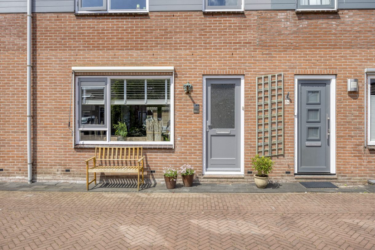 Te koop: Foto Woonhuis aan de Dokter van der Windhof 26 in Aarlanderveen