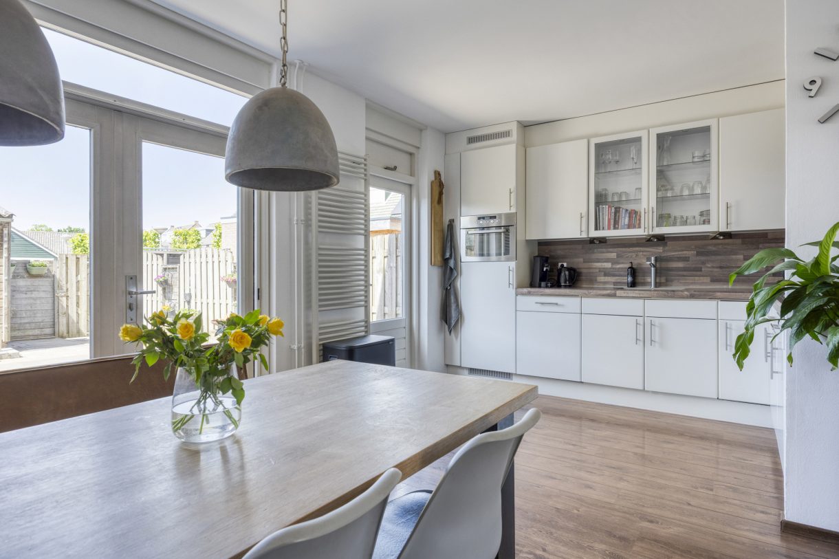 Te koop: Foto Woonhuis aan de Dokter van der Windhof 26 in Aarlanderveen