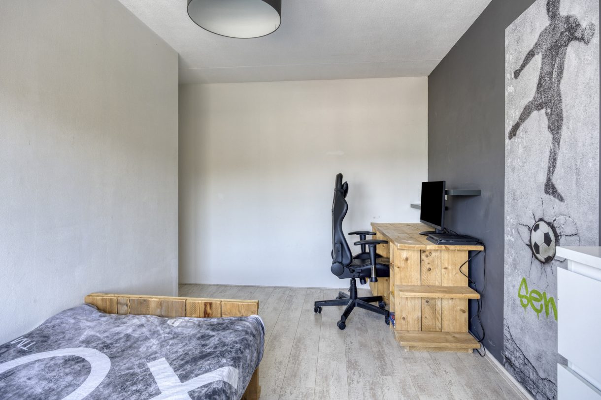 Te koop: Foto Woonhuis aan de Dokter van der Windhof 26 in Aarlanderveen