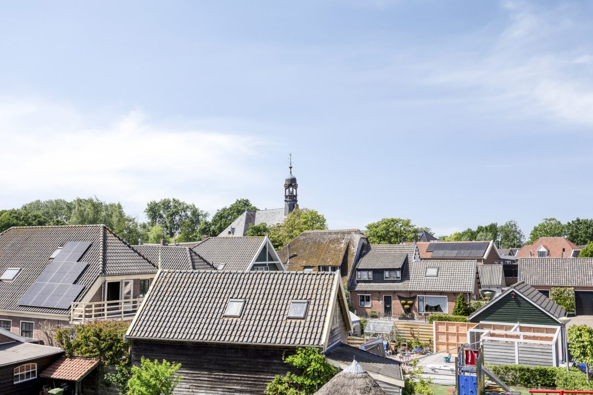 Te koop: Foto Woonhuis aan de Dokter van der Windhof 26 in Aarlanderveen