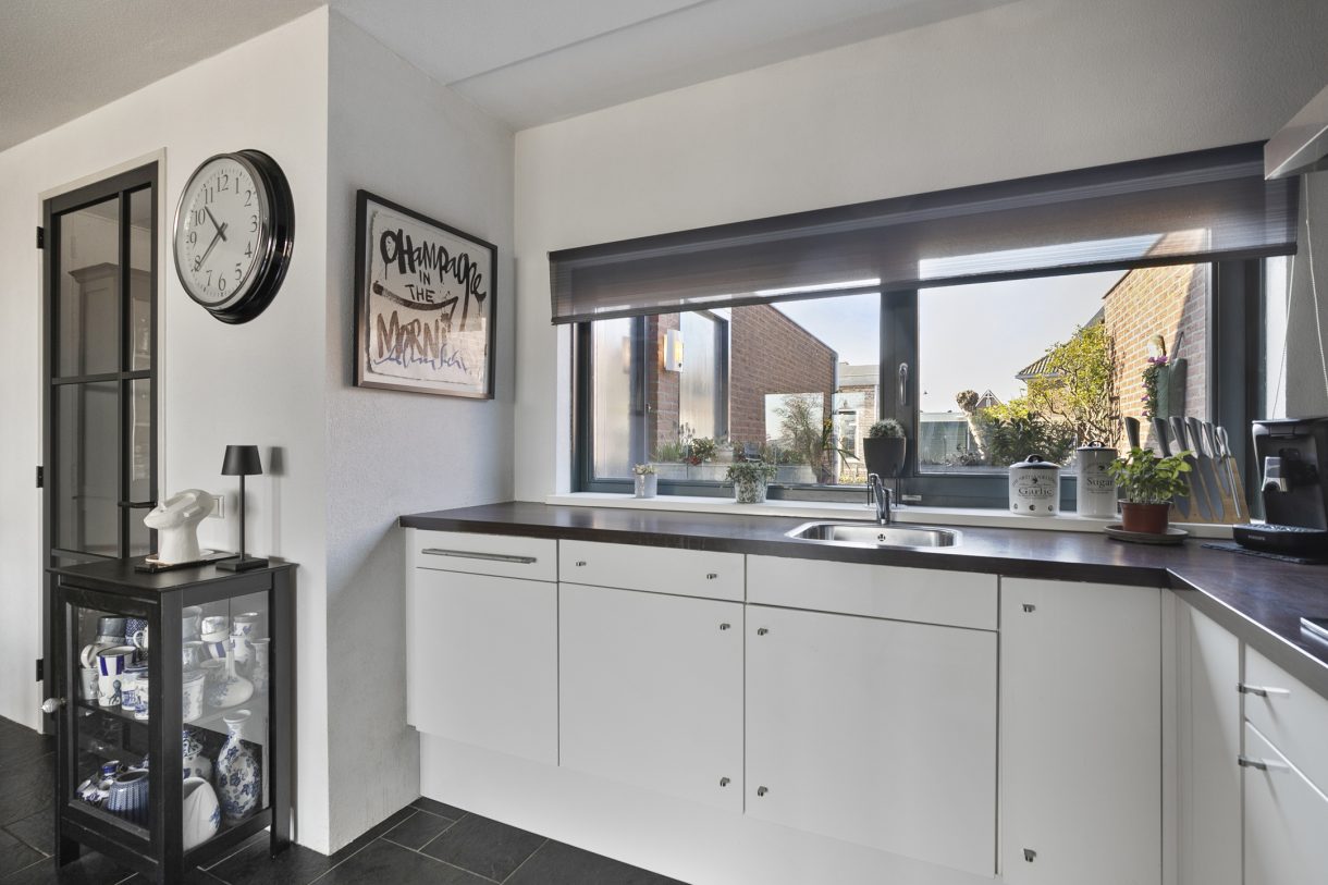 Te koop: Foto Woonhuis aan de Kuiperserf 6 in Aarlanderveen