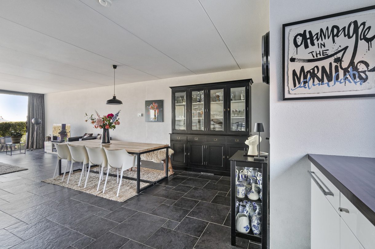 Te koop: Foto Woonhuis aan de Kuiperserf 6 in Aarlanderveen