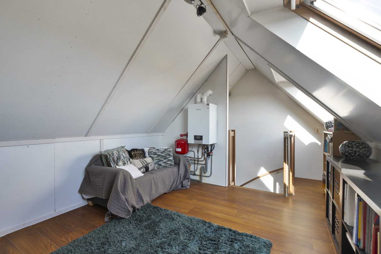 Te koop: Foto Woonhuis aan de Kuiperserf 6 in Aarlanderveen