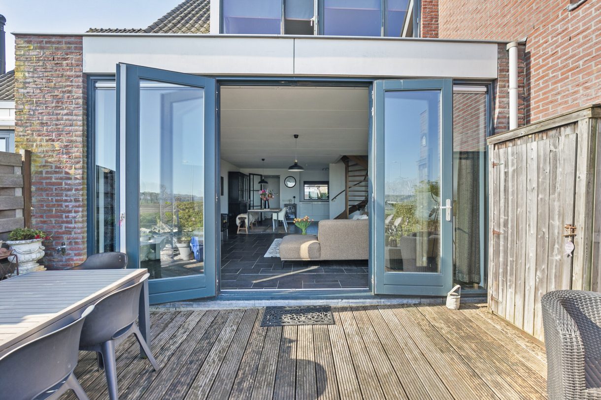 Te koop: Foto Woonhuis aan de Kuiperserf 6 in Aarlanderveen