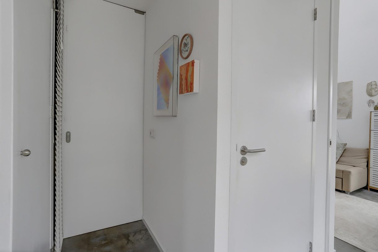 Te koop: Foto Woonhuis aan de Spoorlaan Zuid 27D in Rijen