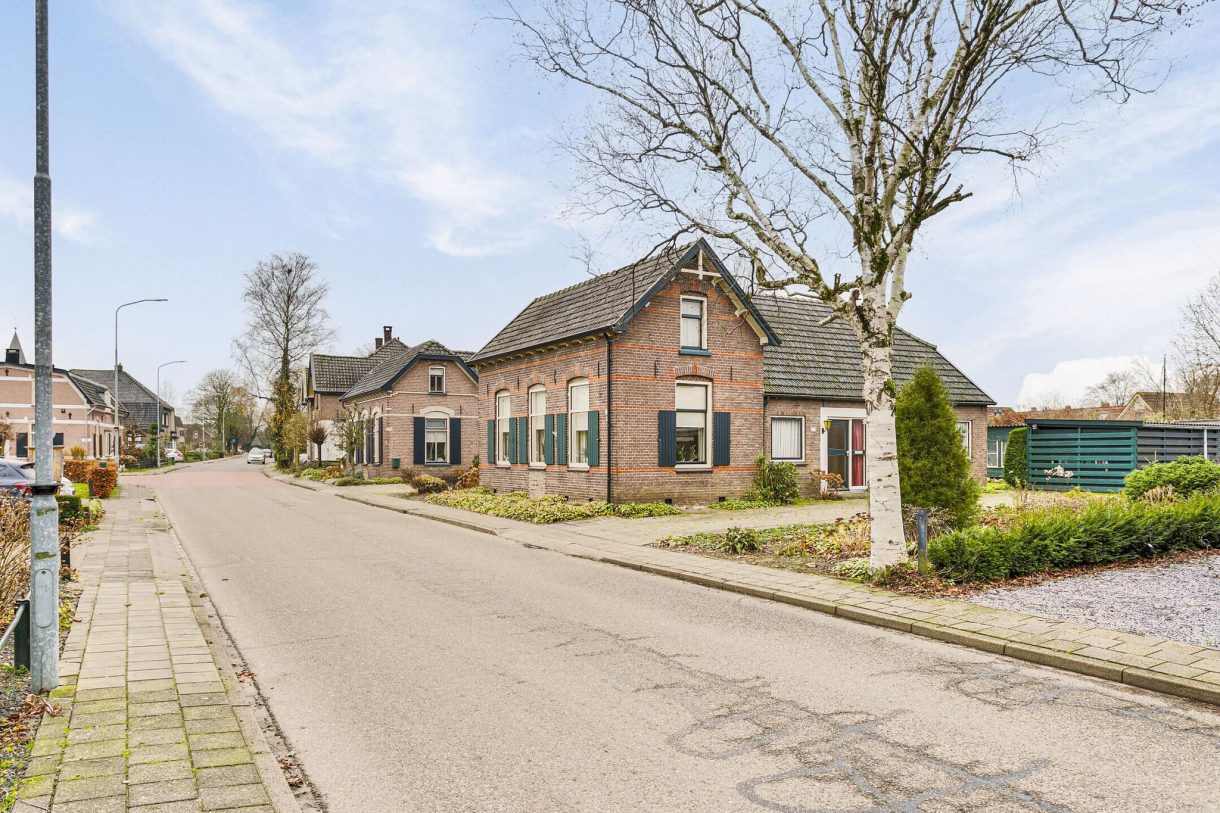 Te koop: Foto Woonhuis aan de Dr. Alfons Ariensstraat 17 in Steenderen