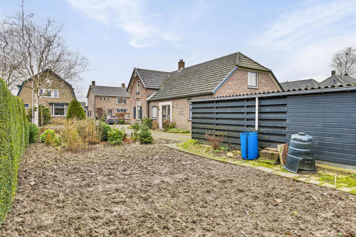 Te koop: Foto Woonhuis aan de Dr. Alfons Ariensstraat 17 in Steenderen