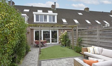 Te koop: Foto Woonhuis aan de Karperstraat 51 in Nieuwkoop