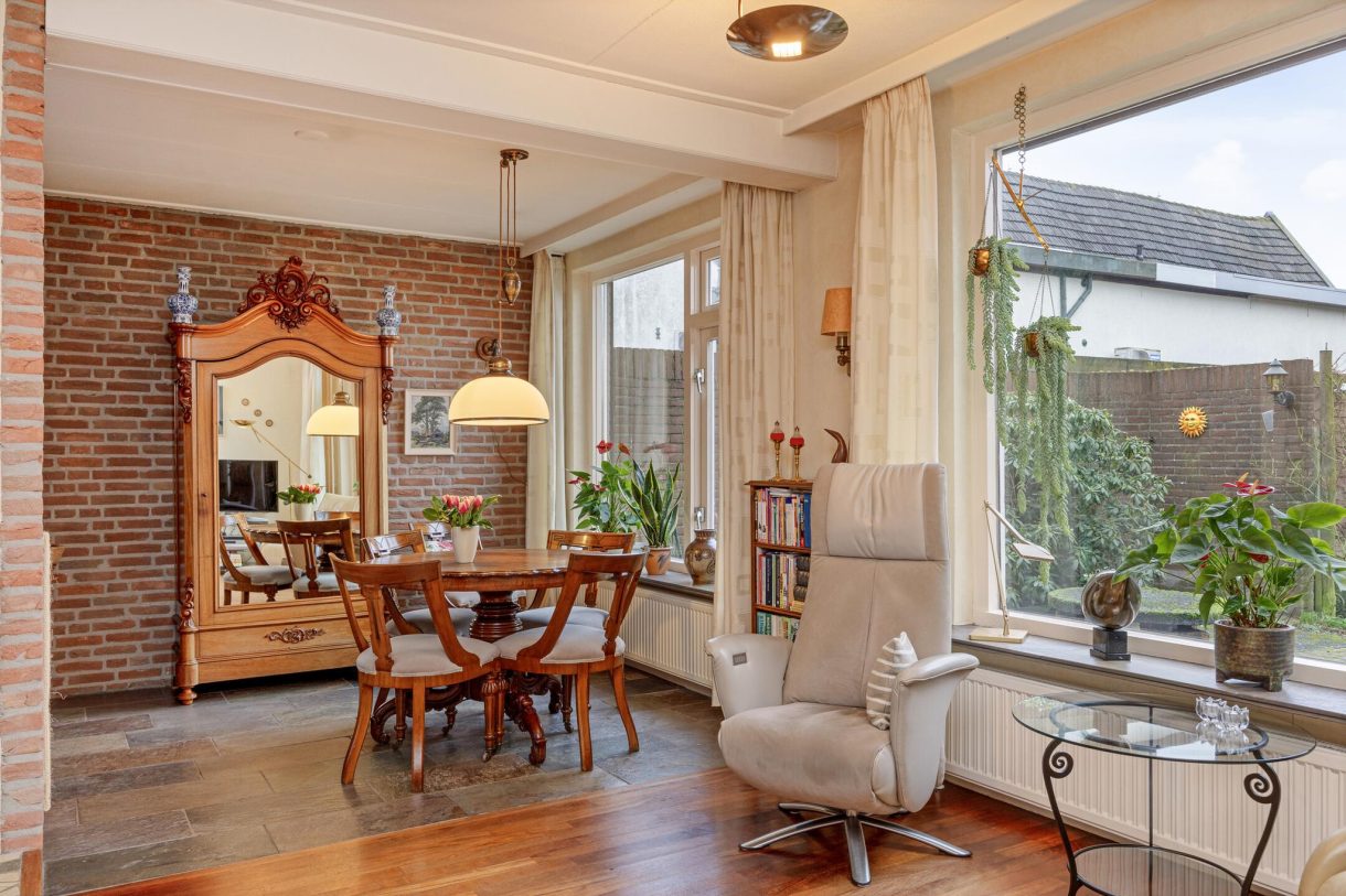 Te koop: Foto Woonhuis aan de Emmerikseweg 4 in Zutphen