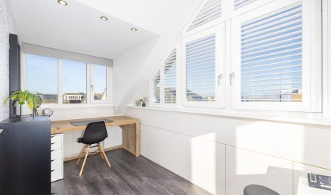 Te koop: Foto Woonhuis aan de Forsythiastraat 11 in Lisserbroek