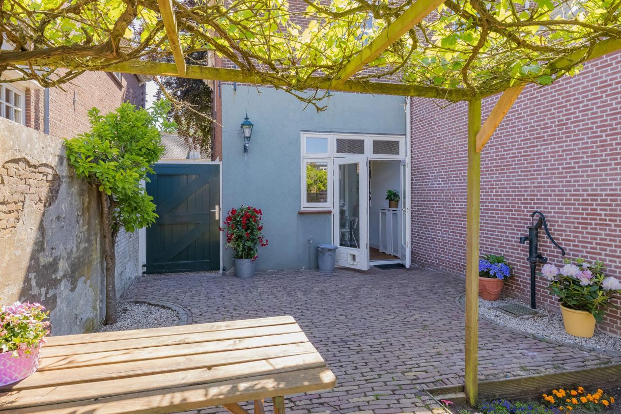 Te koop: Foto Woonhuis aan de Heereweg 296 in Lisse