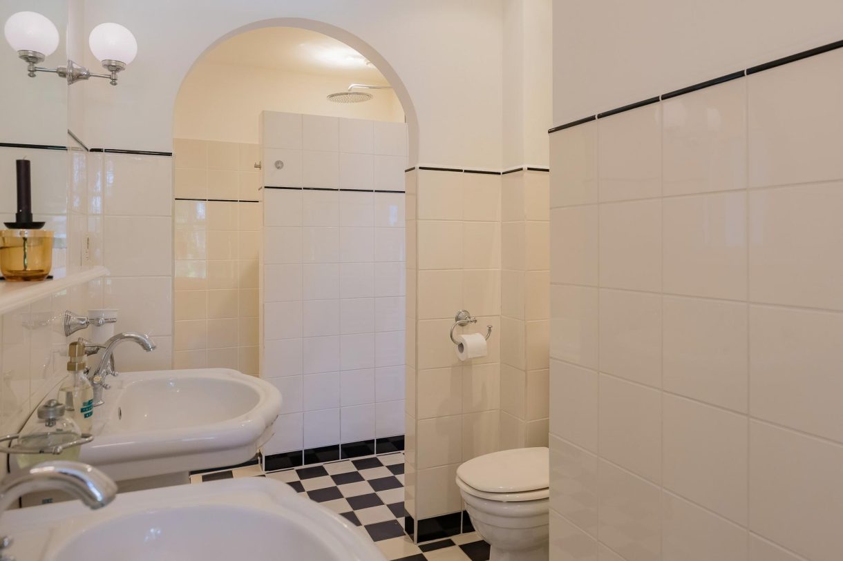 Te koop: Foto Woonhuis aan de Heereweg 296 in Lisse