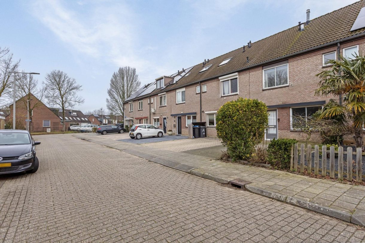 Te koop: Foto Woonhuis aan de Zierikzeestraat 52 in Arnhem