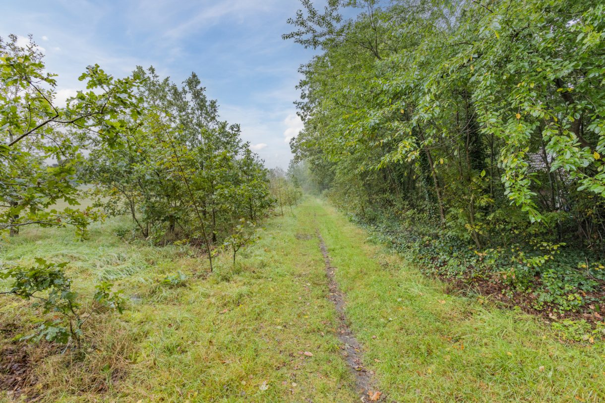 Te koop: Foto Woonhuis aan de Oshaarseweg 24-93 in Echten