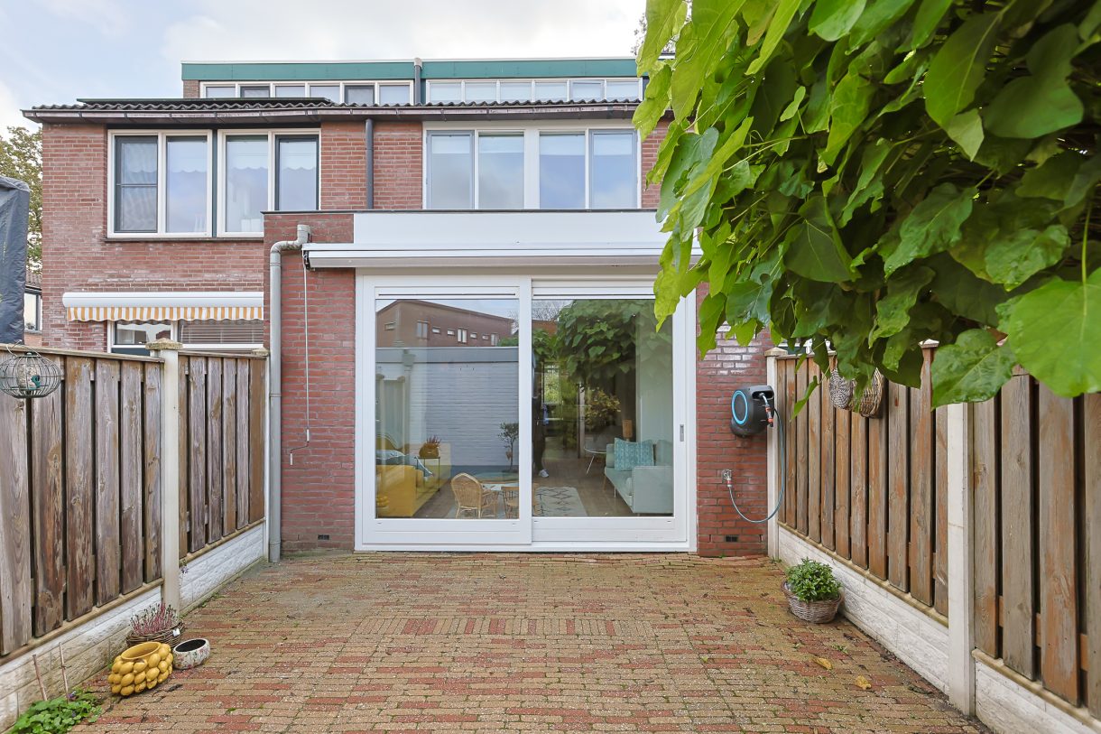 Te koop: Foto Woonhuis aan de Alphons Diepenbrocksingel 42 in Leiderdorp