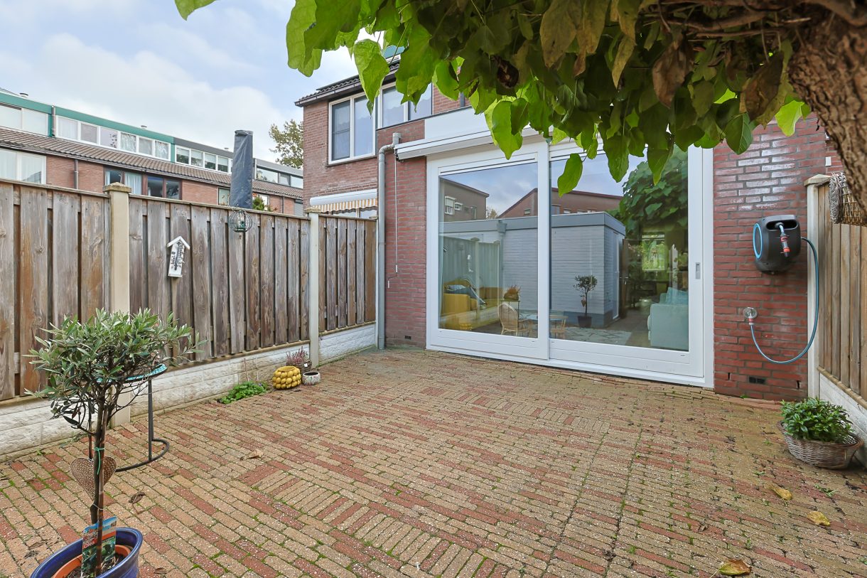 Te koop: Foto Woonhuis aan de Alphons Diepenbrocksingel 42 in Leiderdorp