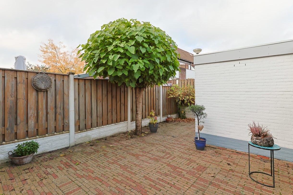 Te koop: Foto Woonhuis aan de Alphons Diepenbrocksingel 42 in Leiderdorp