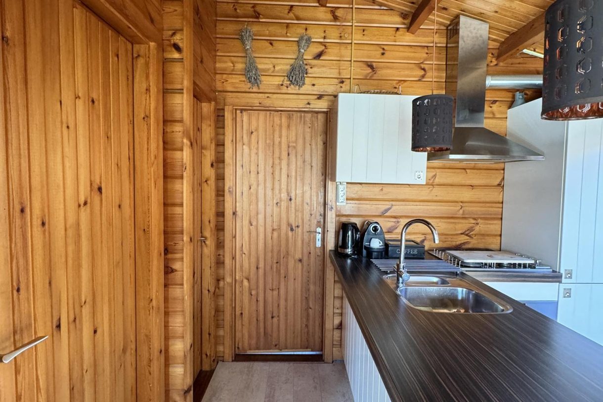 Te koop: Foto Woonhuis aan de Nieuw-Loosdrechtsedijk 212C5 in Loosdrecht