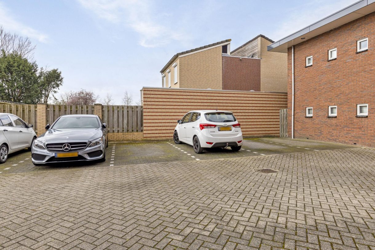 Te koop of huur: Foto Appartement aan de Wislaan 9 in Uden