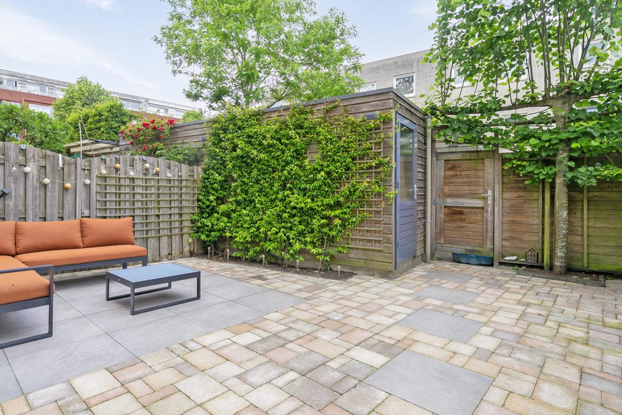 Te huur: Foto Woonhuis aan de Cassiopeiadreef 5 in Alphen aan den Rijn