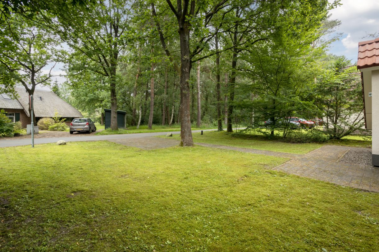 Te koop: Foto Woonhuis aan de Hof van Halenweg 2-161 in Hooghalen