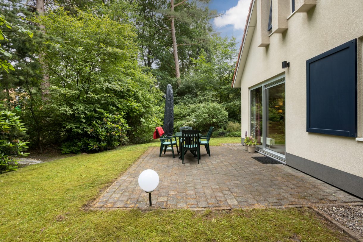 Te koop: Foto Woonhuis aan de Hof van Halenweg 2-161 in Hooghalen