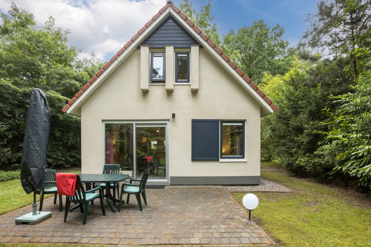 Te koop: Foto Woonhuis aan de Hof van Halenweg 2-161 in Hooghalen