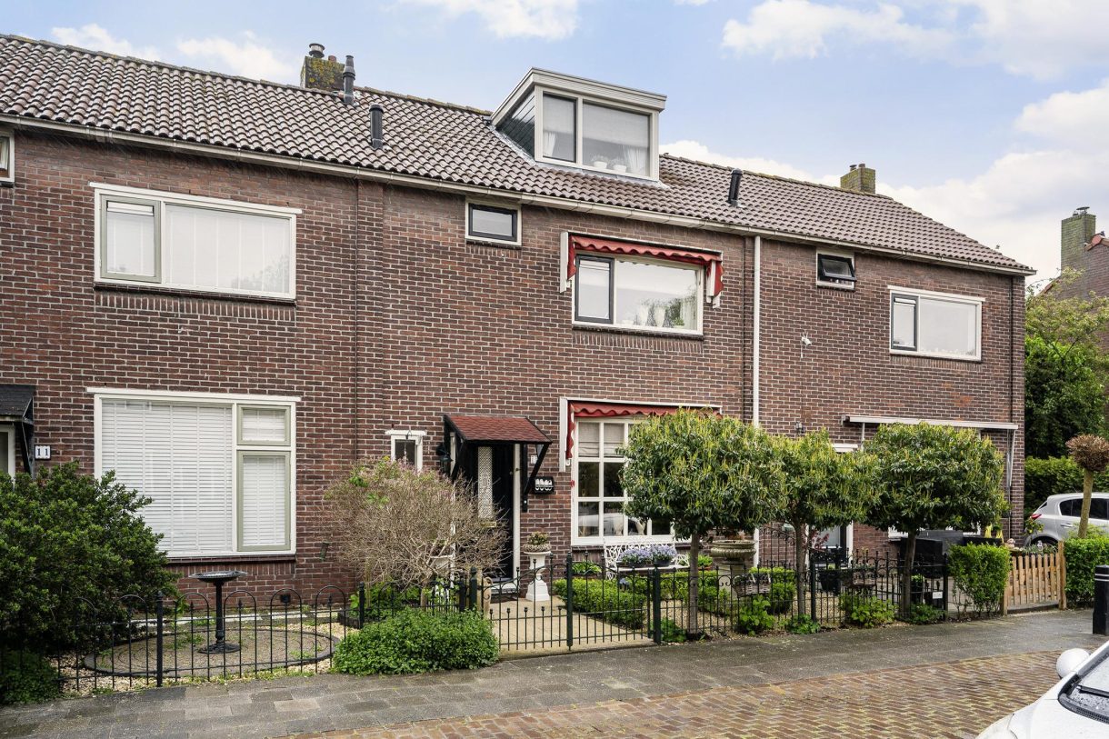 Te koop: Foto Woonhuis aan de van der Heimstraat 13 in Vlaardingen