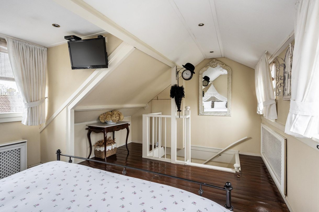 Te koop: Foto Woonhuis aan de van der Heimstraat 13 in Vlaardingen