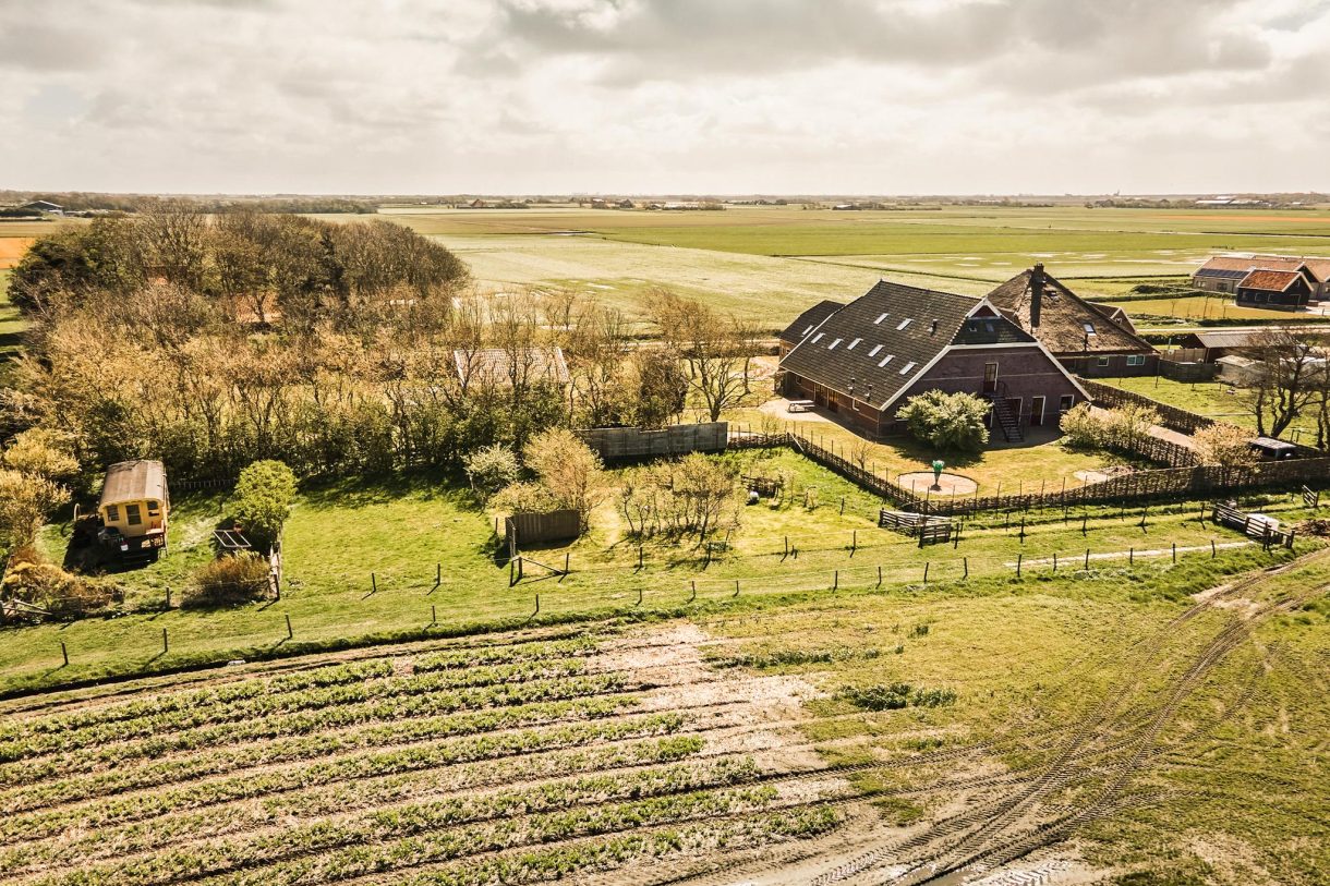 Te koop: Foto Woonhuis aan de Rozendijk 16 in Den Burg