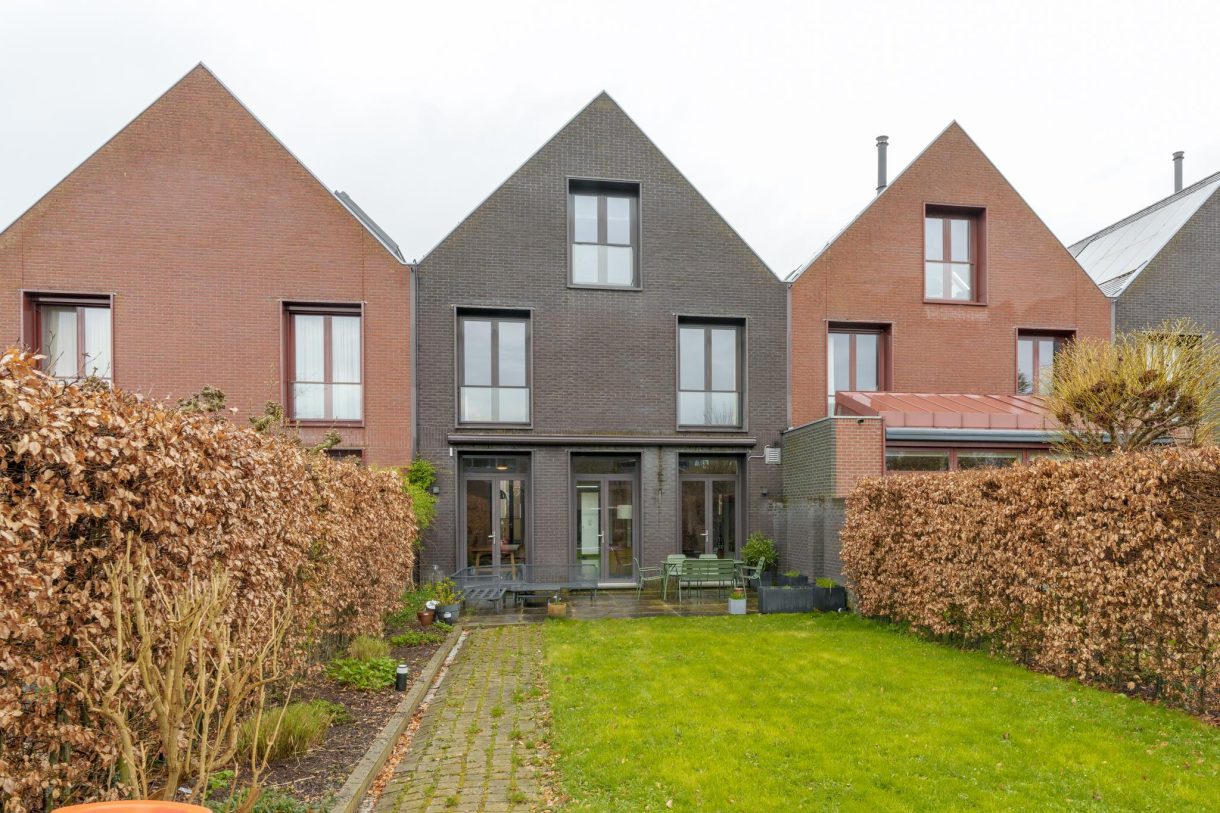 Te koop: Foto Woonhuis aan de Jan de Beijerhof 9. in Loenen aan de Vecht