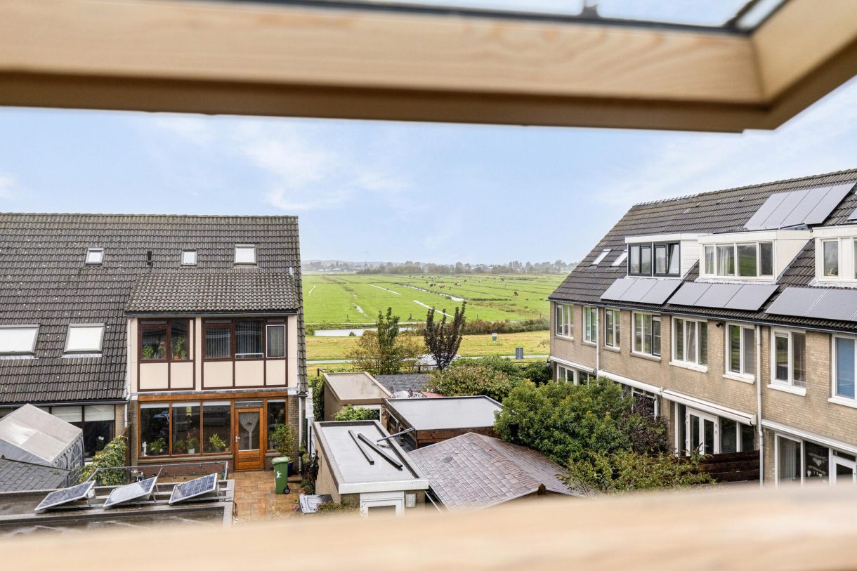 Te koop: Foto Woonhuis aan de Pieter Basstraat 10 in Zaandam