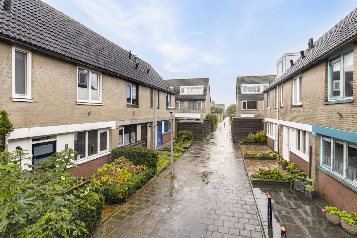 Te koop: Foto Woonhuis aan de Pieter Basstraat 10 in Zaandam