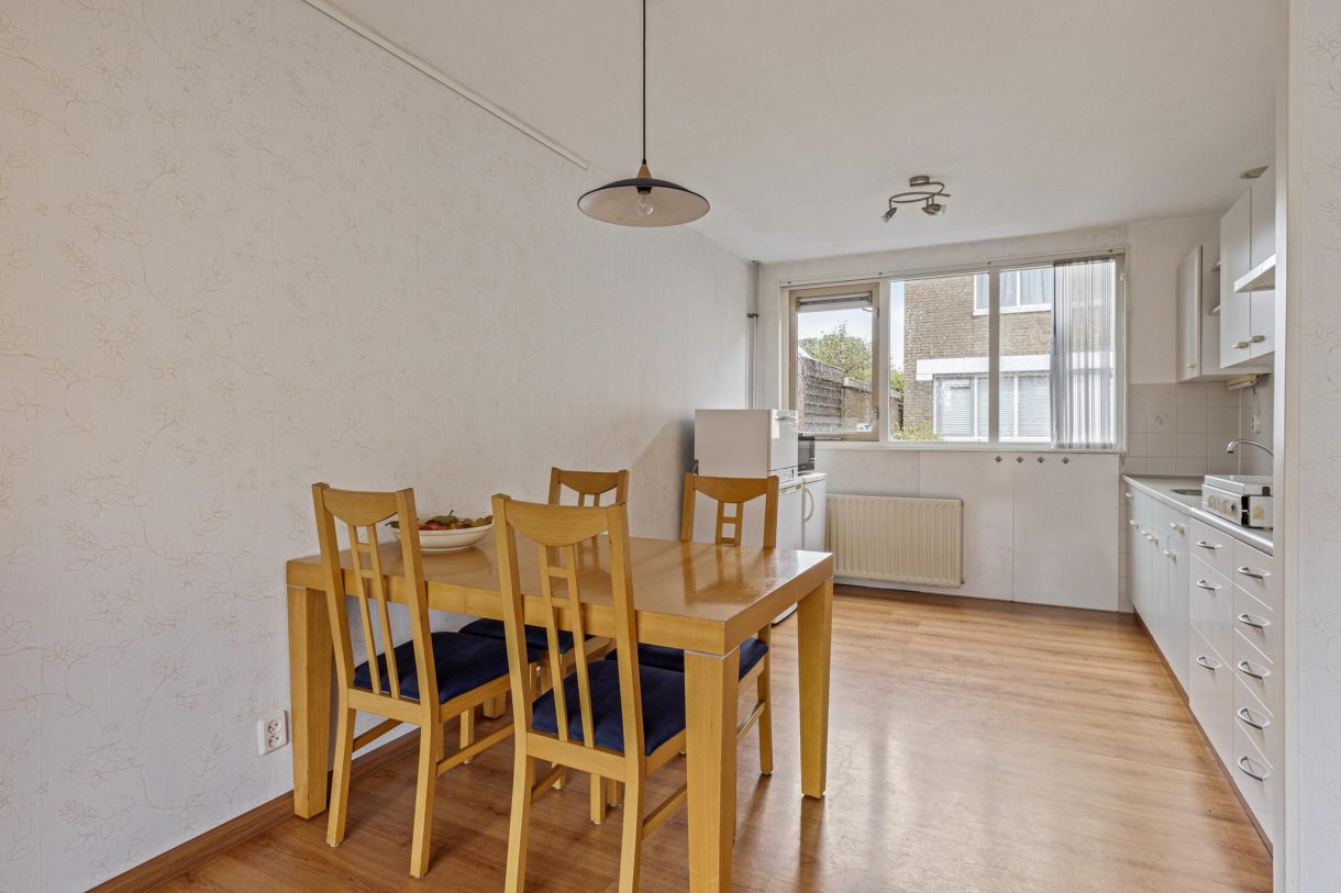 Te koop: Foto Woonhuis aan de Pieter Basstraat 10 in Zaandam