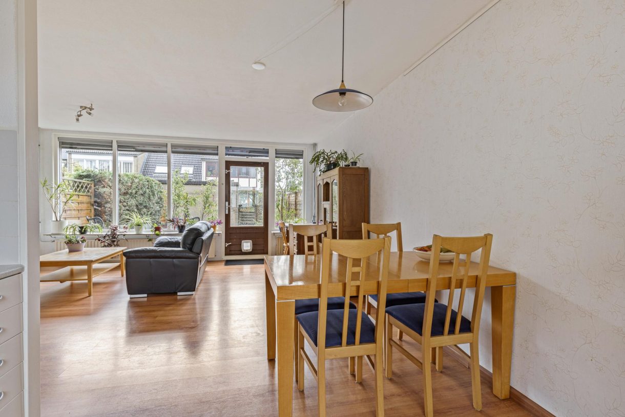 Te koop: Foto Woonhuis aan de Pieter Basstraat 10 in Zaandam