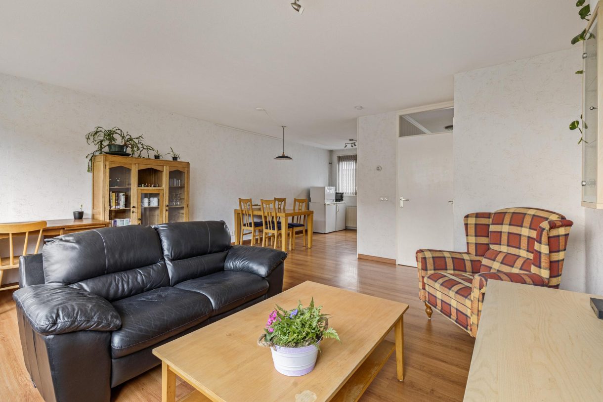 Te koop: Foto Woonhuis aan de Pieter Basstraat 10 in Zaandam