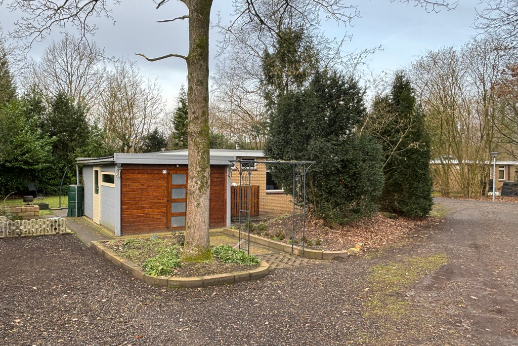 Te koop: Foto Woonhuis aan de Houtvester Jansenweg 2-53 in Gasselte