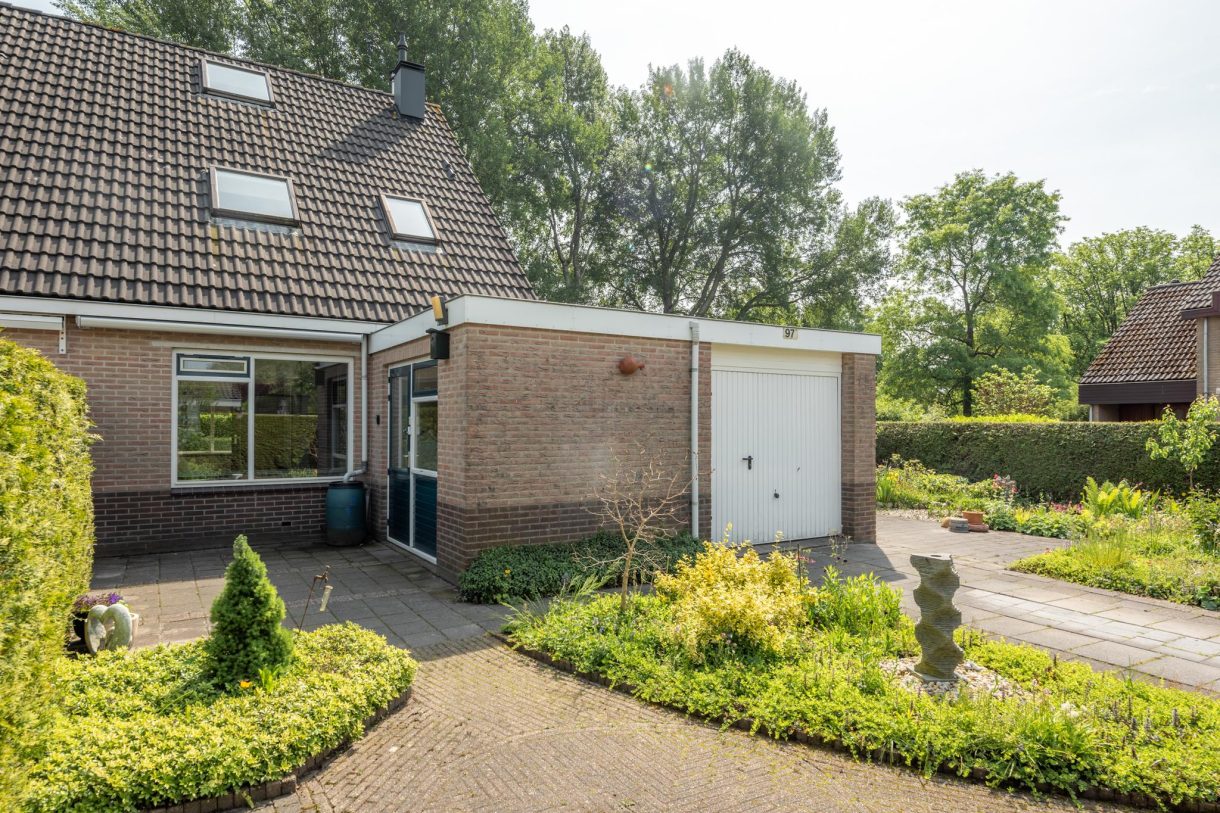 Te koop: Foto Woonhuis aan de Leppa 97a in Drachten
