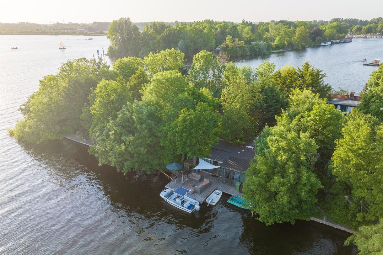 Te koop: Foto Woonhuis aan de Vogelskamp 1 in Warmond