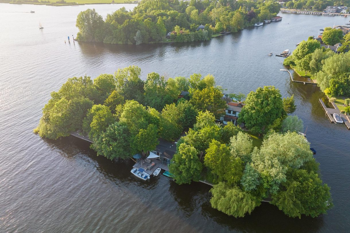 Te koop: Foto Woonhuis aan de Vogelskamp 1 in Warmond