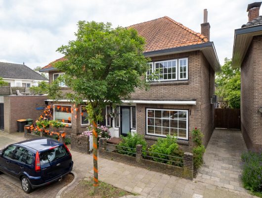 Hoofdfoto van Hengelo Jozef Israelsstraat 3