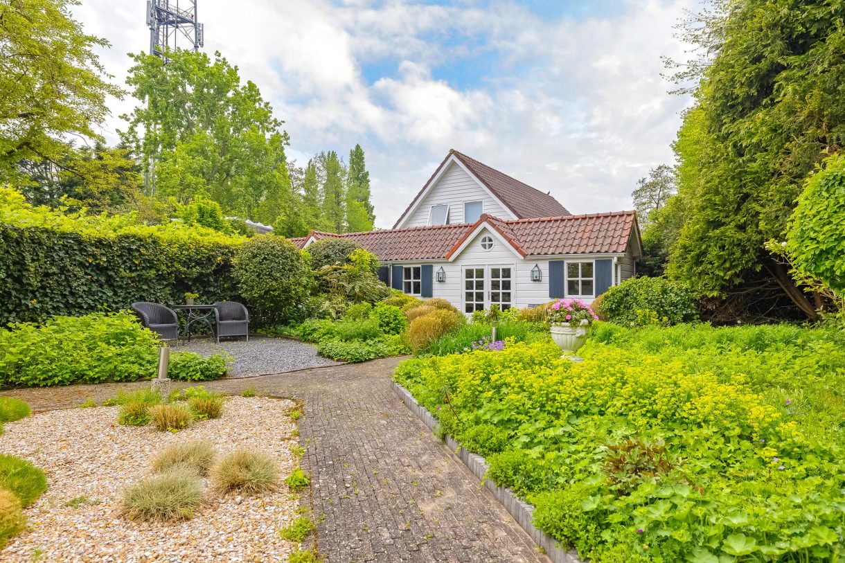 Te koop: Foto Woonhuis aan de Abtspoelhof 11 in Oegstgeest