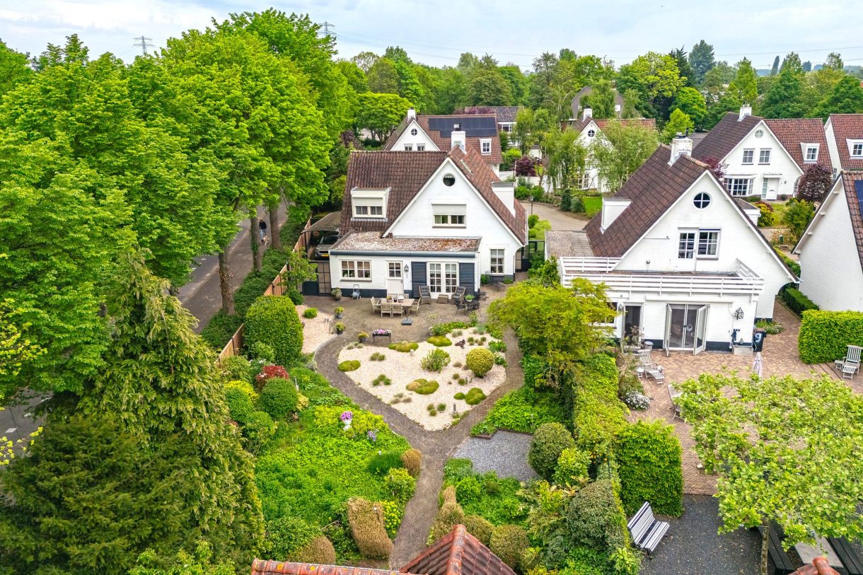 Te koop: Foto Woonhuis aan de Abtspoelhof 11 in Oegstgeest