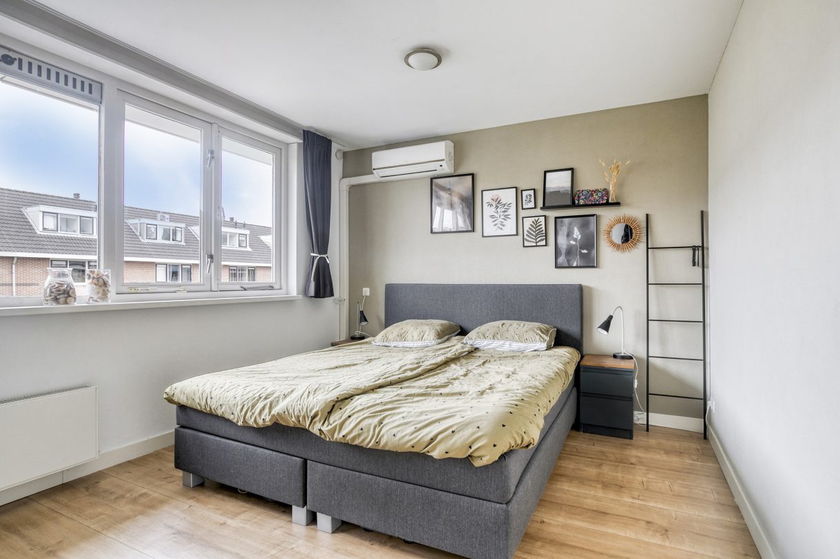 Te koop: Foto Woonhuis aan de Venezuelastraat 21 in Alphen aan den Rijn