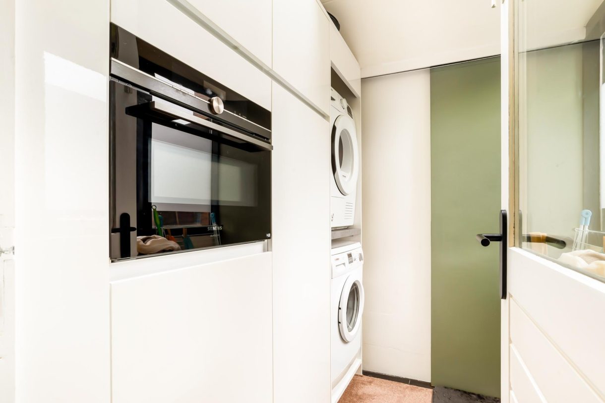 Te koop: Foto Woonhuis aan de Minahassastraat 29 in Haarlem